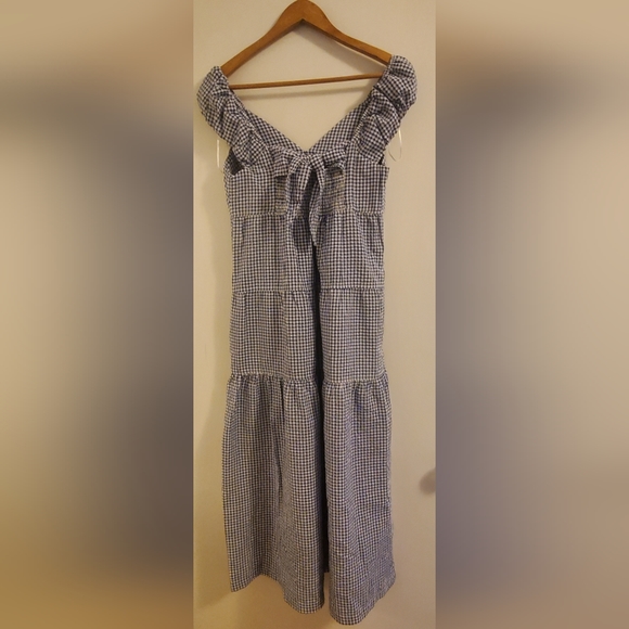 Tiered blue checkered dress - Picture 2 of 3